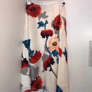 Beautiful Floral Midi Skirt